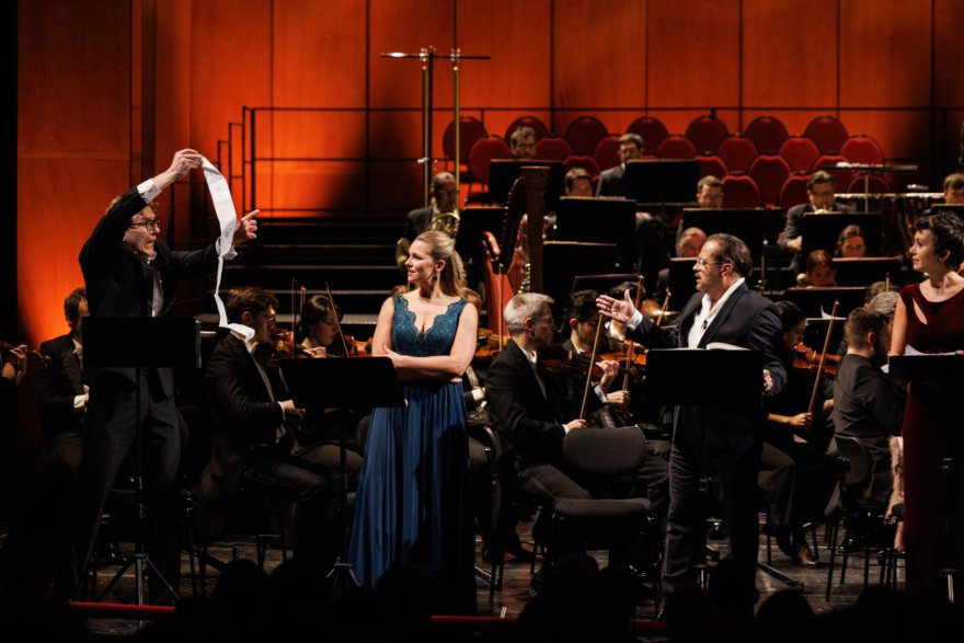 Petr Sokolov, Lisa Wittig, Gaston Rivero, Anna Brull und Grazer Philharmoniker